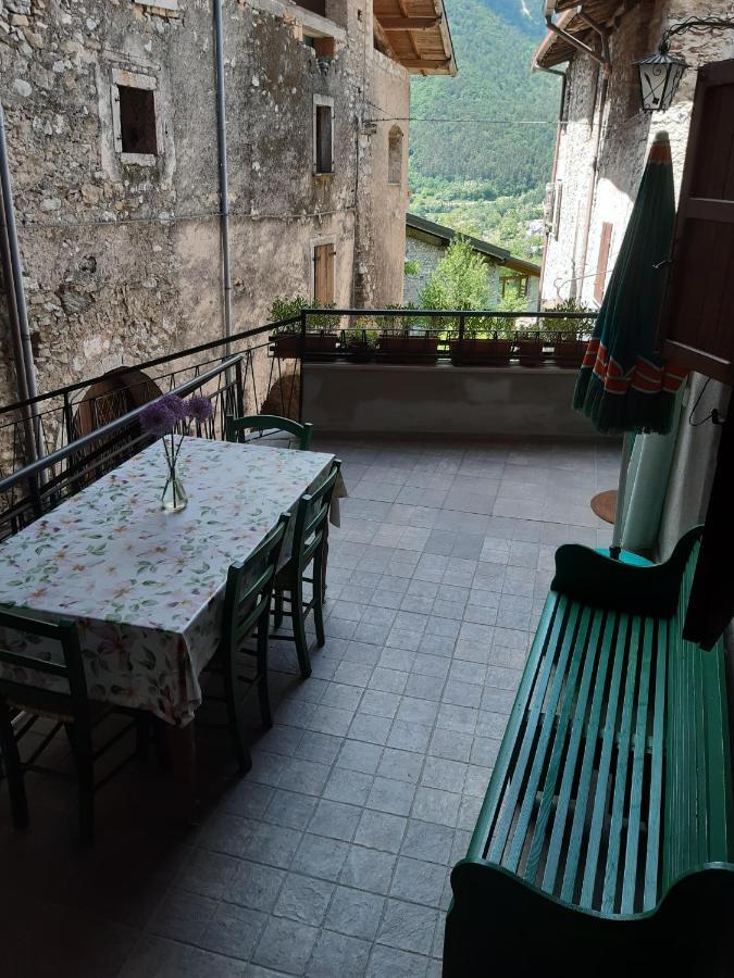 Ca' Berti Appartamento Con Terrazza Ville Del Monte تينو المظهر الخارجي الصورة